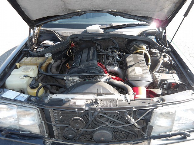 MERCEDES BENZ 190 CLASS 1986 Image 24