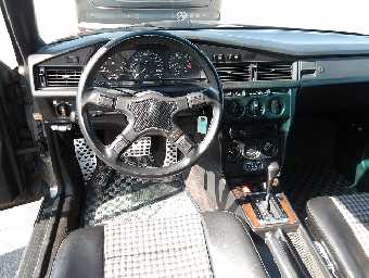 MERCEDES BENZ 190 CLASS 1986 Image 7