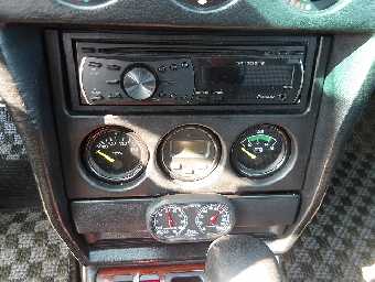 MERCEDES BENZ 190 CLASS 1986 Image 8