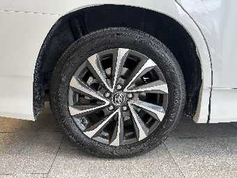 TOYOTA VOXY 2023 Image 11