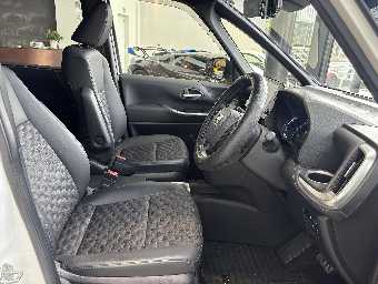 TOYOTA VOXY 2023 Image 18