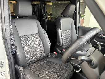 TOYOTA VOXY 2023 Image 19