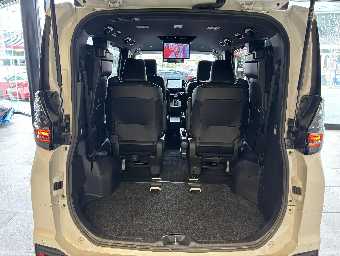 TOYOTA VOXY 2023 Image 24