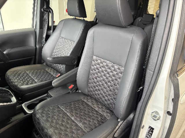 TOYOTA VOXY 2023 Image 35