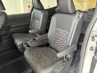 TOYOTA VOXY 2023 Image 32