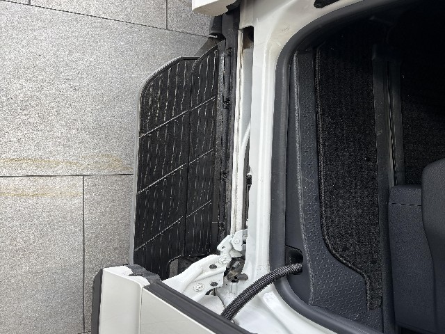 TOYOTA VOXY 2023 Image 41