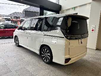 TOYOTA VOXY 2023 Image 7