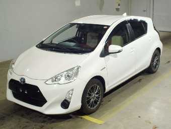 TOYOTA AQUA 2015 Image 1