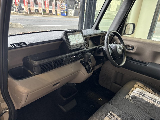 HONDA N-BOX JOY 2025 Image 32