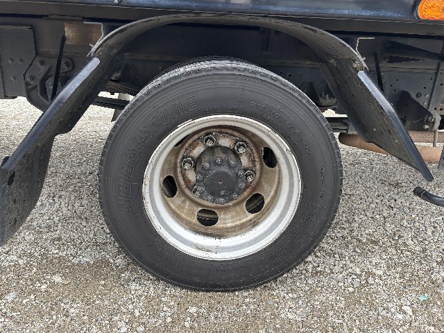 HINO DUTRO 2015 Image 27