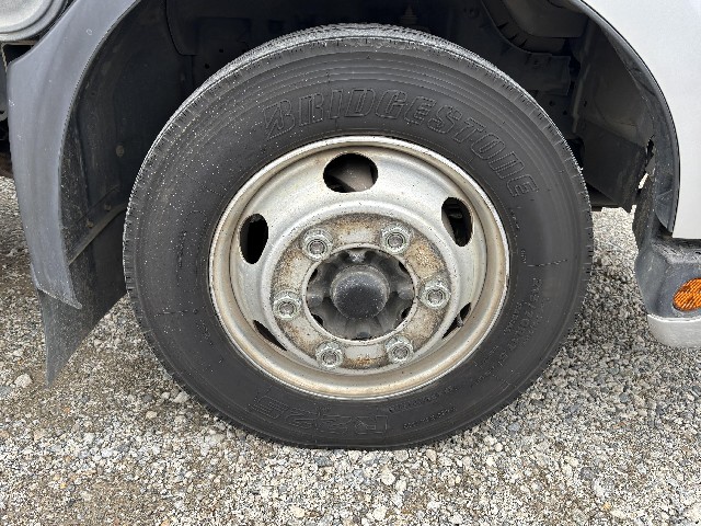 HINO DUTRO 2015 Image 28