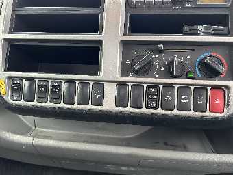 HINO DUTRO 2015 Image 29