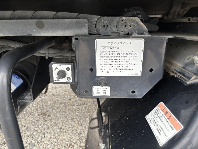 HINO DUTRO 2015 Image 44