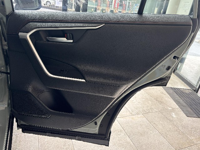 TOYOTA RAV-4 2022 Image 32
