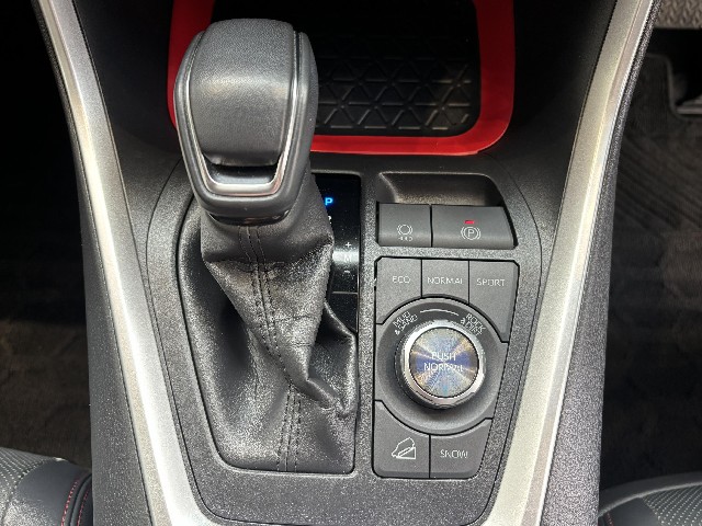 TOYOTA RAV-4 2022 Image 56