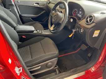 MERCEDES BENZ B CLASS 2015 Image 4