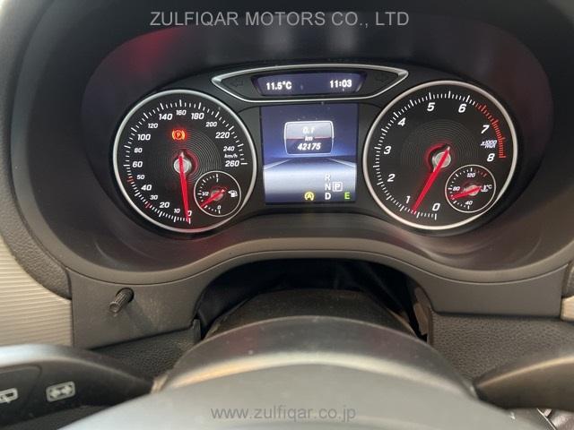 MERCEDES BENZ B CLASS 2015 Image 6