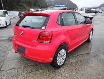 VOLKSWAGEN POLO 2013 Image 5