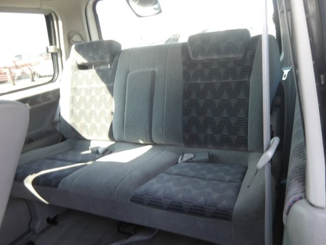 MAZDA BONGO FRIENDEE 2001 Image 19