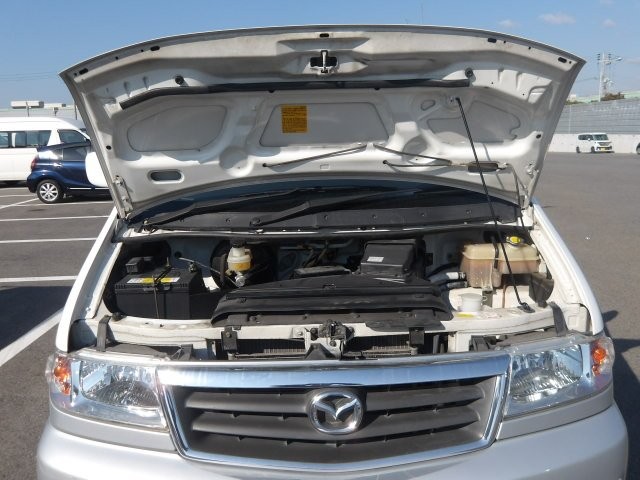 MAZDA BONGO FRIENDEE 2001 Image 25