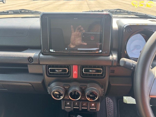 SUZUKI JIMNY SIERRA 2023 Image 24