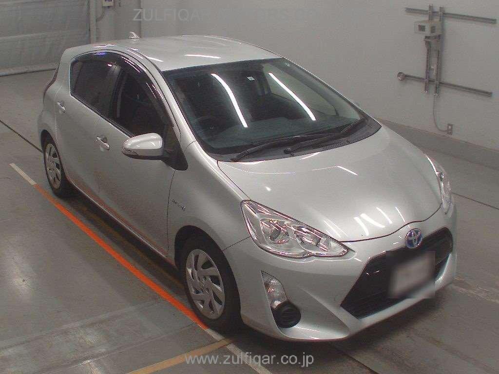 TOYOTA AQUA 2015 Image 5