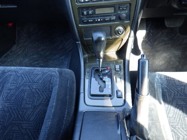 TOYOTA MARK II 2000 Image 21