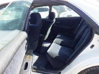 TOYOTA MARK II 2000 Image 13