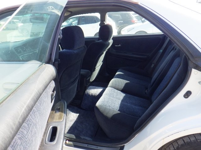 TOYOTA MARK II 2000 Image 27