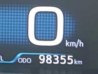 TOYOTA PRIUS 2019 Image 8