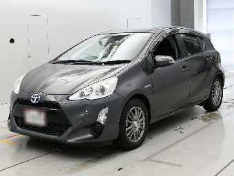 TOYOTA AQUA 2015 Image 1