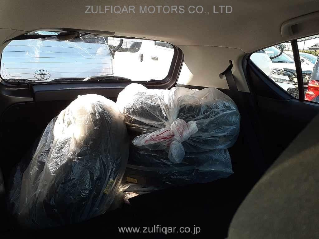 TOYOTA AQUA 2015 Image 11