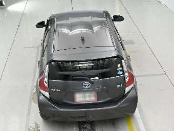 TOYOTA AQUA 2015 Image 8