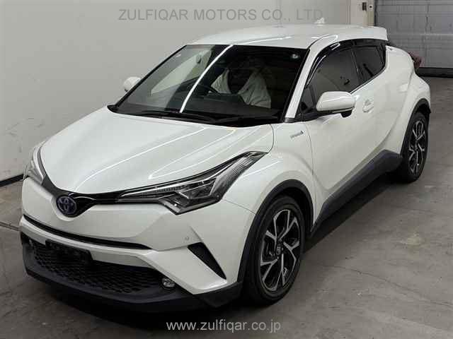 TOYOTA C-HR 2018 Image 4