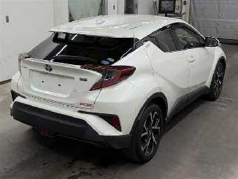 TOYOTA C-HR 2018 Image 5