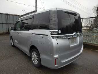 TOYOTA VOXY 2019 Image 4