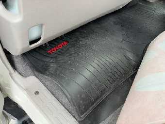 TOYOTA CAMROAD 2013 Image 18