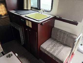 TOYOTA CAMROAD 2013 Image 26