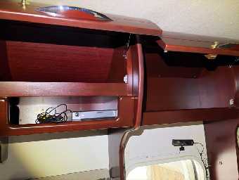 TOYOTA CAMROAD 2013 Image 28