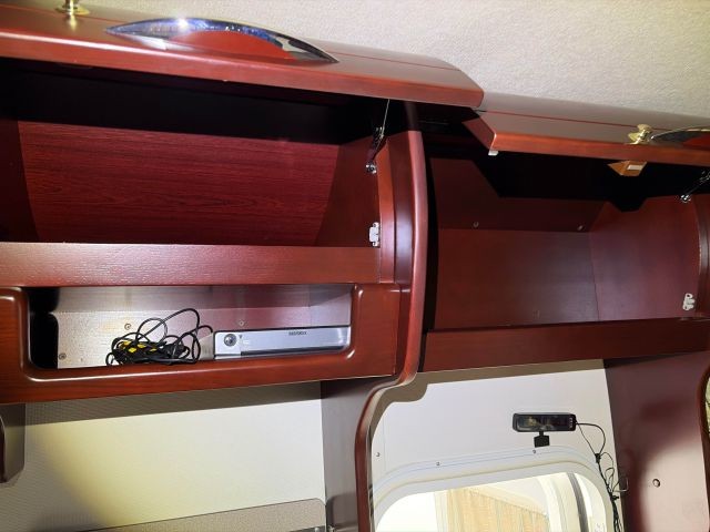 TOYOTA CAMROAD 2013 Image 34