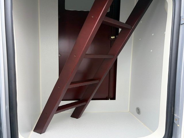 TOYOTA CAMROAD 2013 Image 40