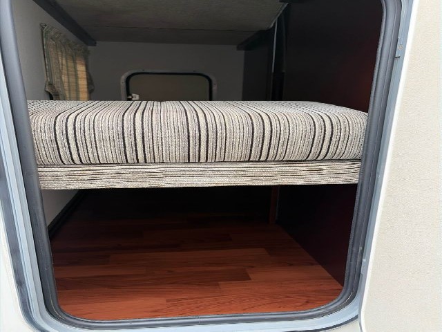 TOYOTA CAMROAD 2013 Image 41