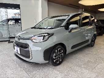 TOYOTA SIENTA 2024 Image 1