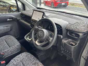 TOYOTA SIENTA 2024 Image 17