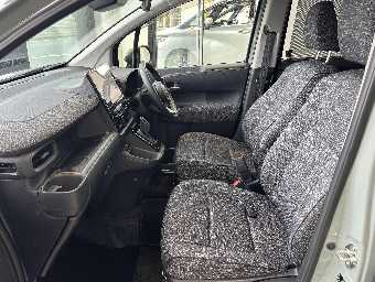 TOYOTA SIENTA 2024 Image 26