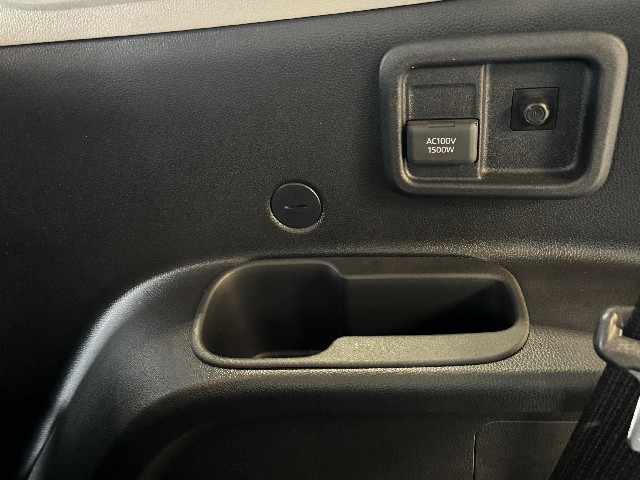 TOYOTA SIENTA 2024 Image 37