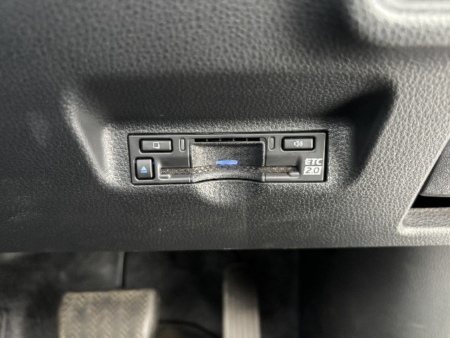 TOYOTA SIENTA 2024 Image 40