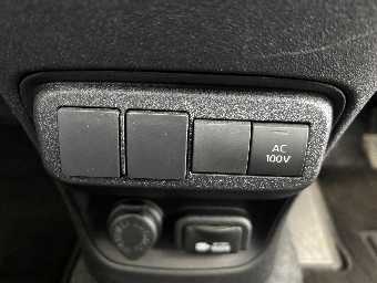 TOYOTA SIENTA 2024 Image 36