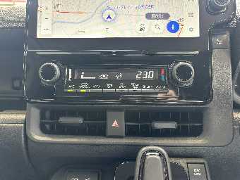 TOYOTA SIENTA 2024 Image 42