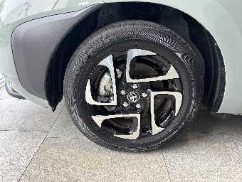 TOYOTA SIENTA 2024 Image 9